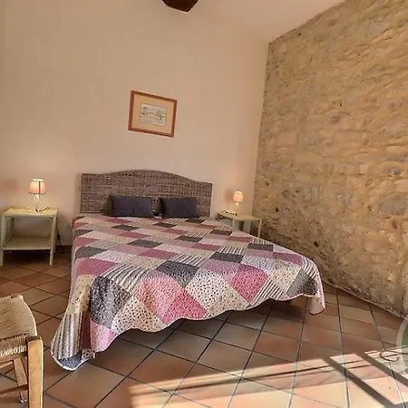 Mas Des Esclots Apartment *