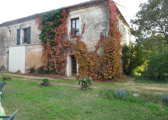 Mas Des Esclots דירה