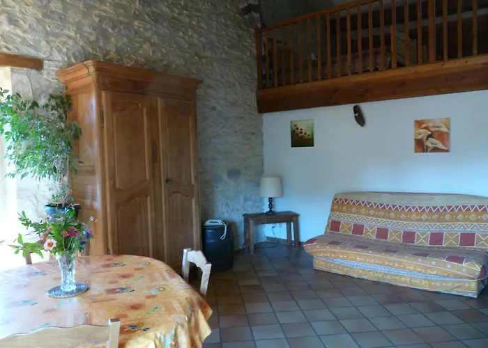 Mas Des Esclots * נים