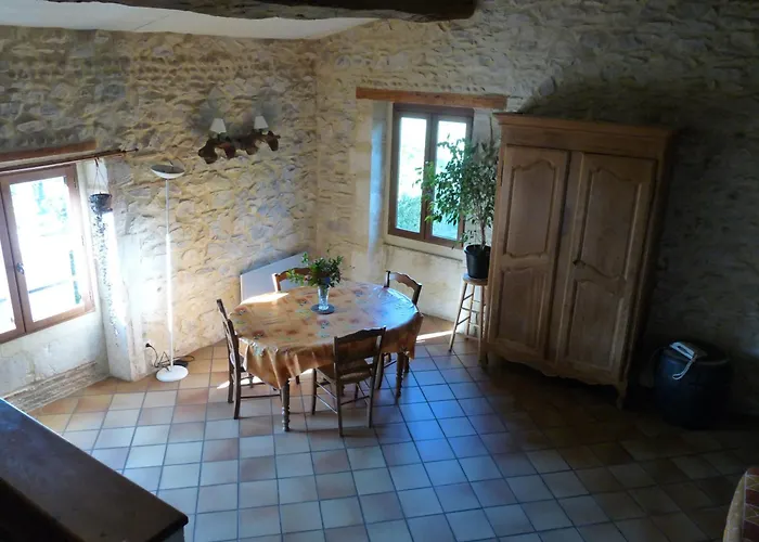 Mas Des Esclots 公寓